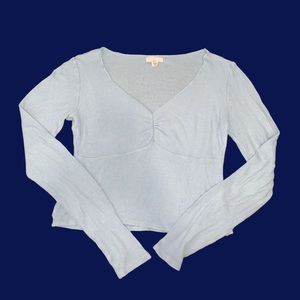 Cute blue stretchy top :)